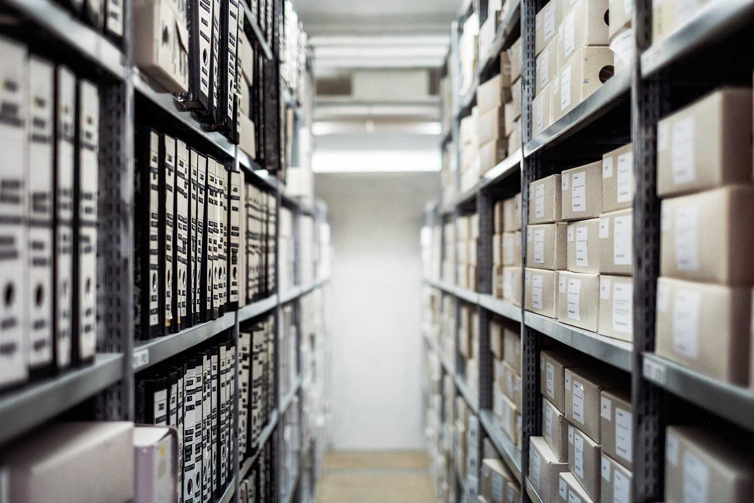 stockage des archives des professionnels et entreprises